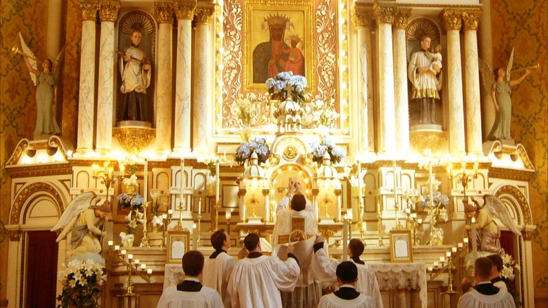 ⁣How to Serve the Latin Mass