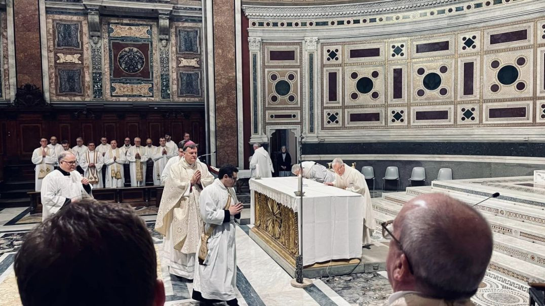 ⁣The Anglicans Invade Rome