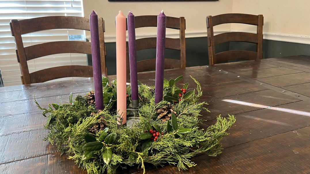 ⁣Preparing for Advent: How to Make an Advent Wreath